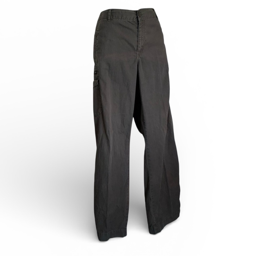 Eddie Bauer Pants, women's 16, cargo hiking, green, Front zip, pockets galore!